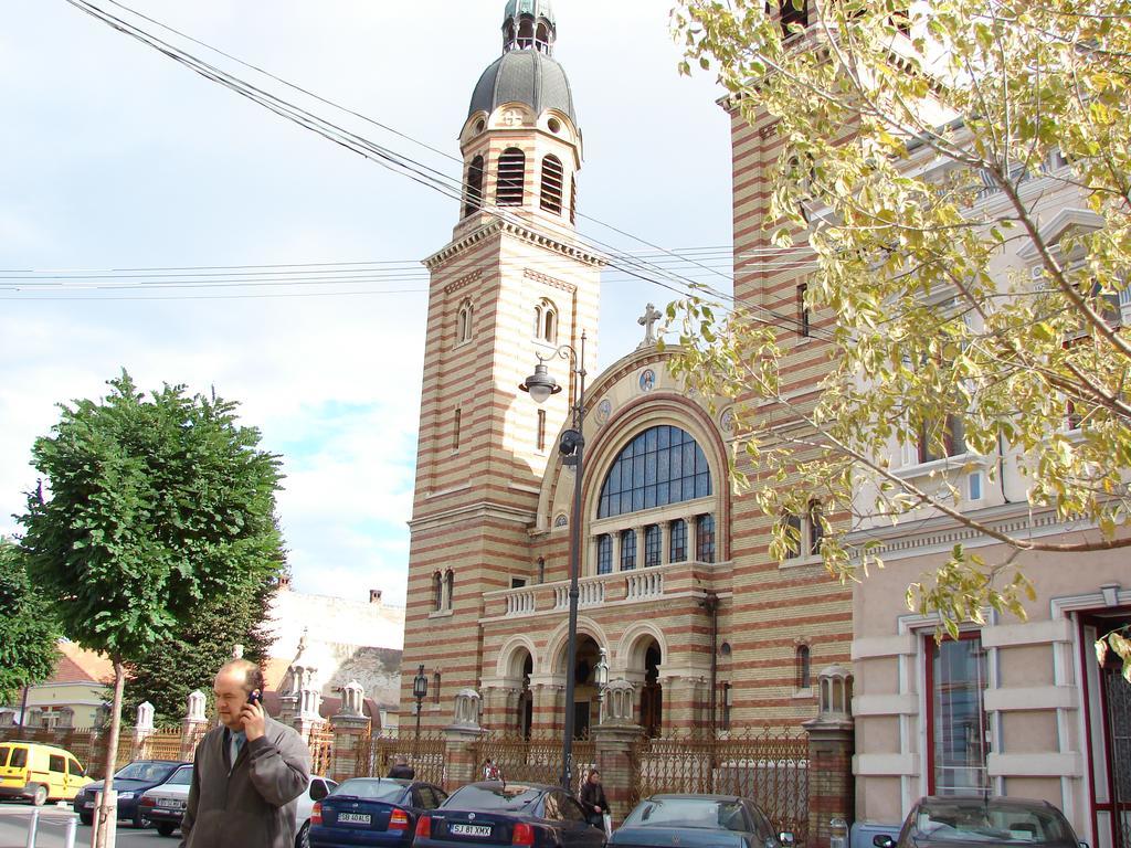 Central City Ap Sibiu Eksteriør billede